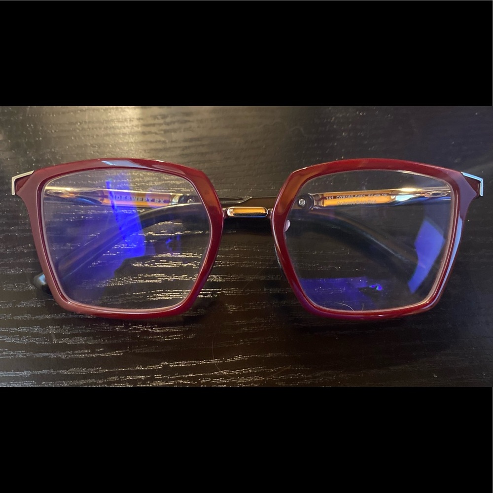 Oakely Sideswept Women’s Eyeglass Frame
